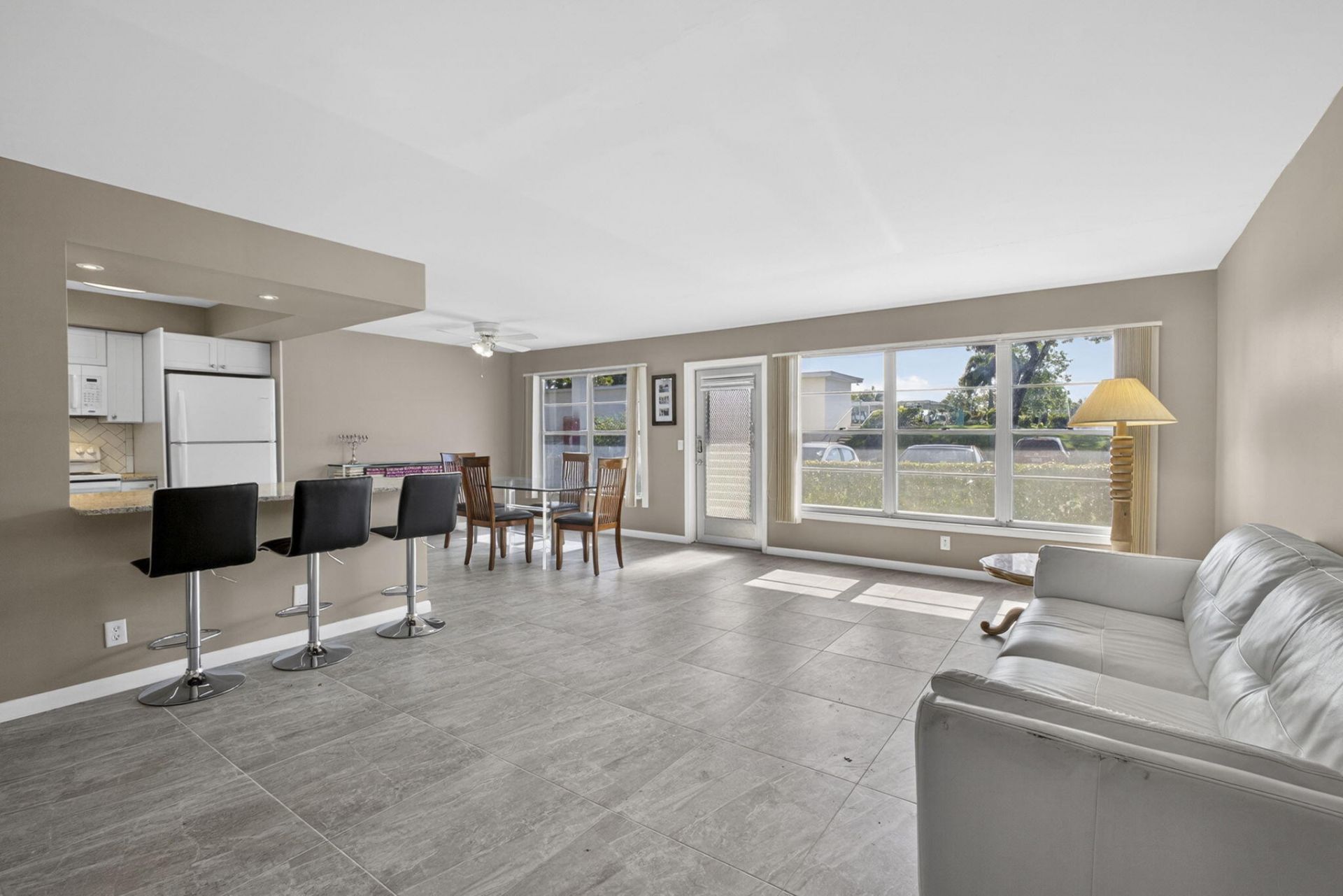 105 Greenbrier C, West Palm Beach, FL 33417 Photo