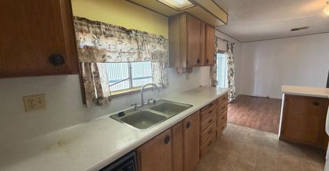 75 Redwood Ln, Folsom, CA 95630 Photo