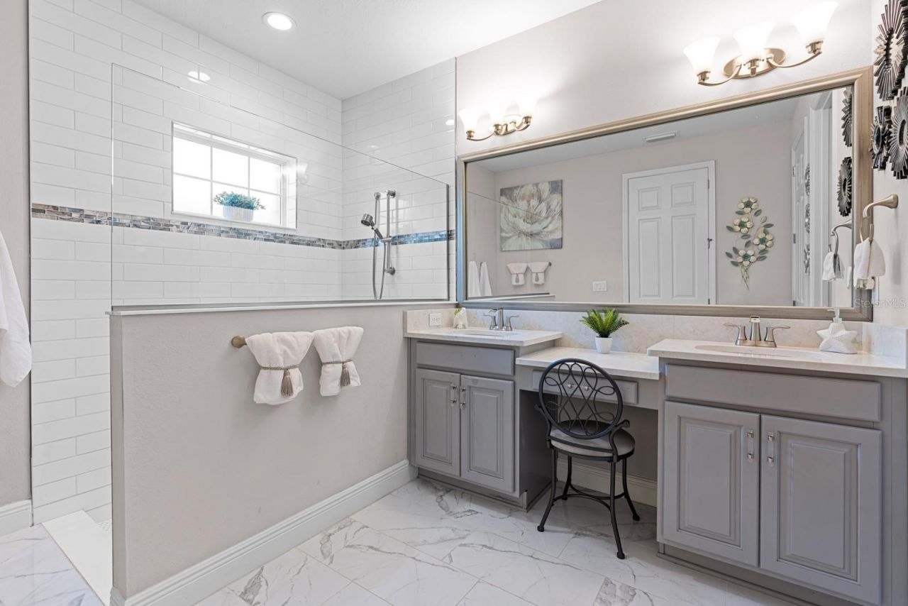 7702 Paradiso Drive, Apollo Beach, FL 33572 Photo