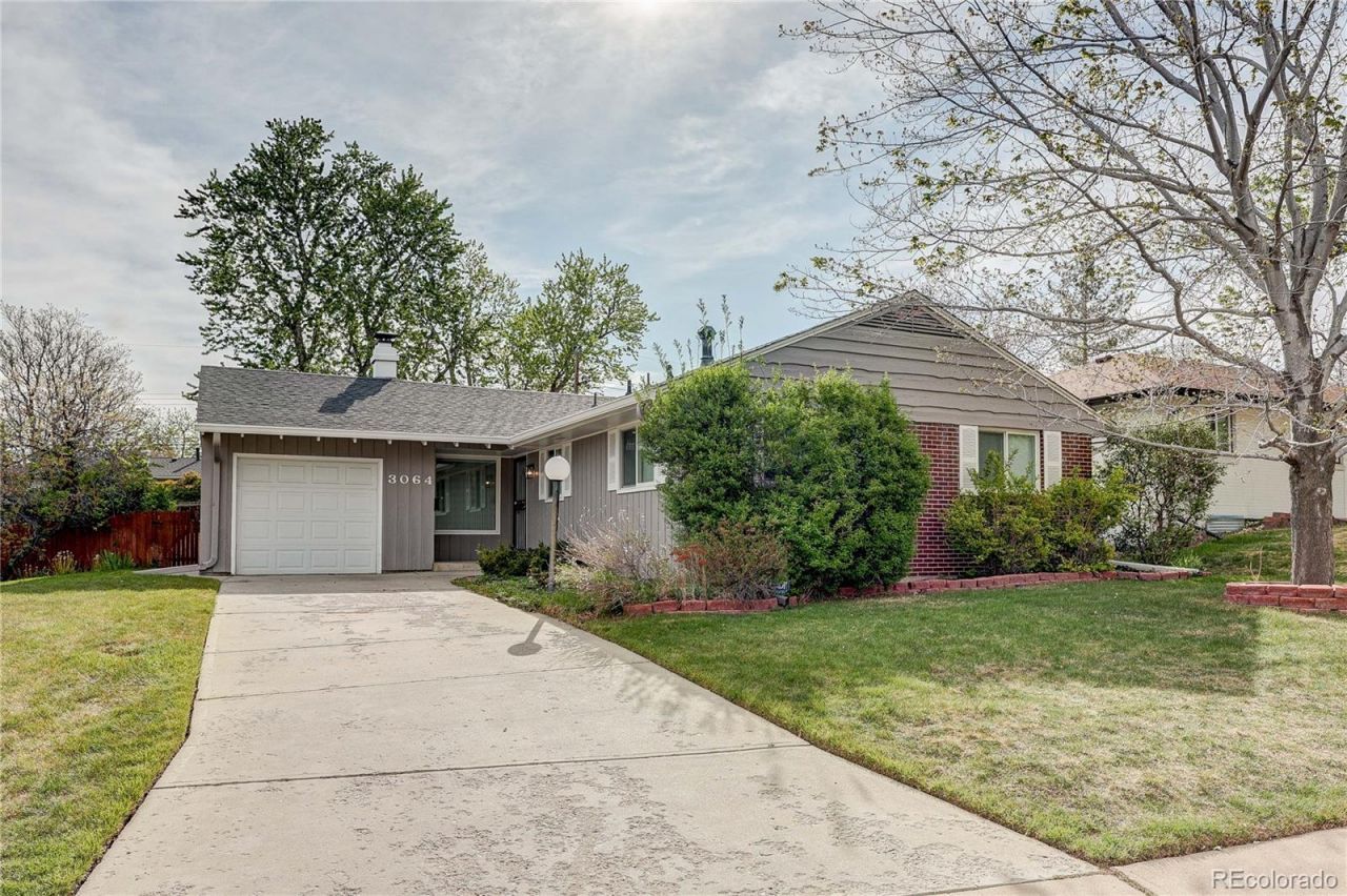 3064 S Jasmine Street, Denver, CO 80222 Main Photo