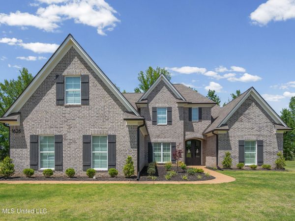 1626 Ashtons Lane, Hernando, MS 38632