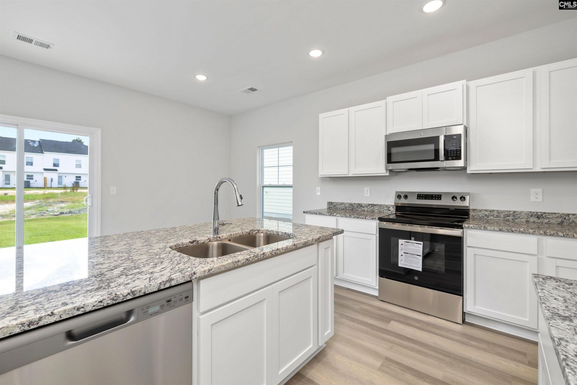 325 Hardwick Drive Photo 13