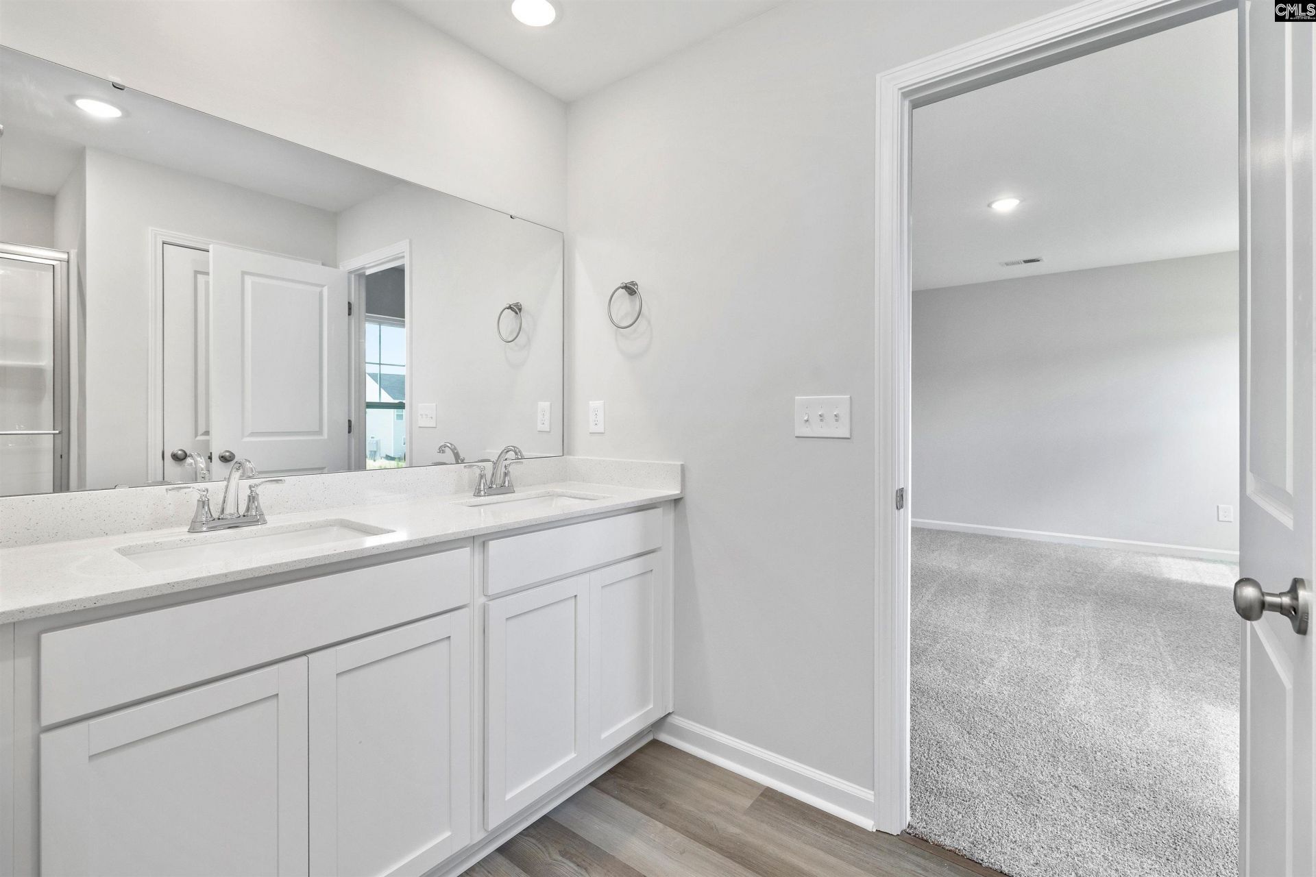 325 Hardwick Drive Photo 30