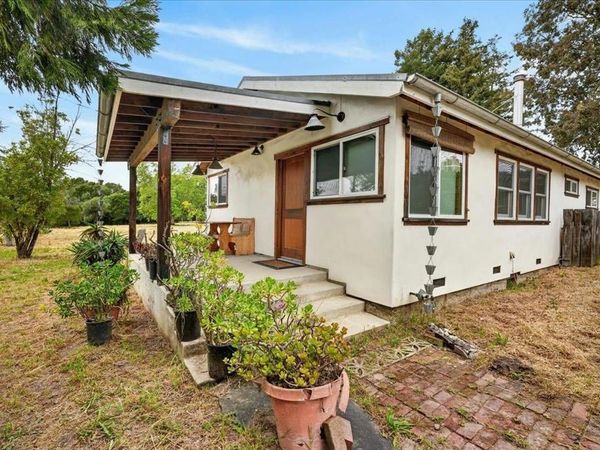 67 Hughes Road, Watsonville, CA 95076