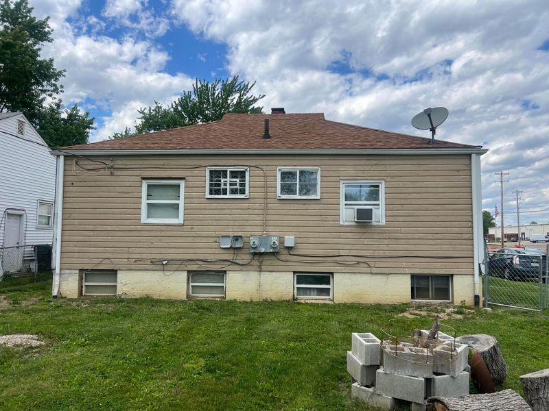 2663-2665 Avalon Place, Columbus, OH 43219 Photo 3