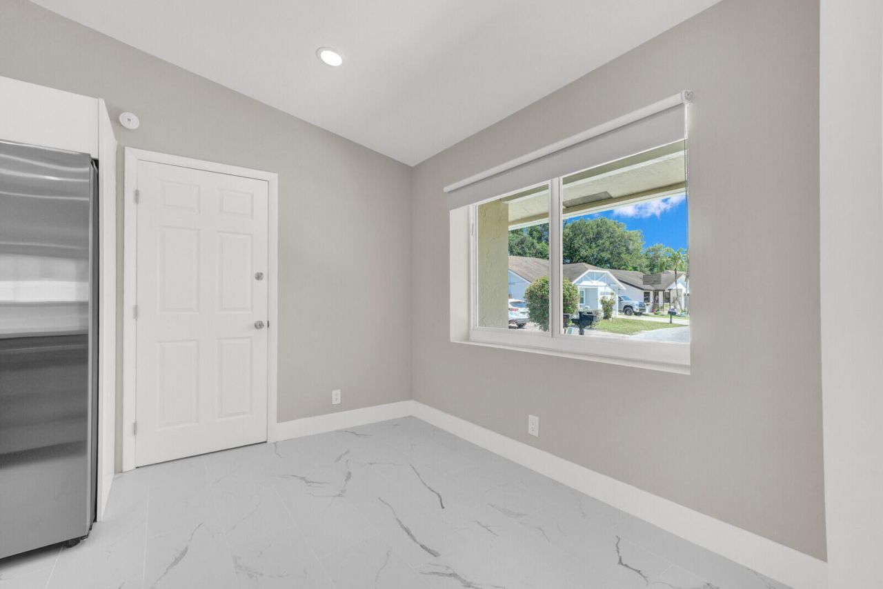 23392 E Country Club Dr Drive E, Watergate, FL 33428 Photo