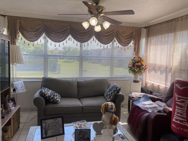 9821 Sunrise Lakes Boulevard, Unit 210, Sunrise, FL 33322