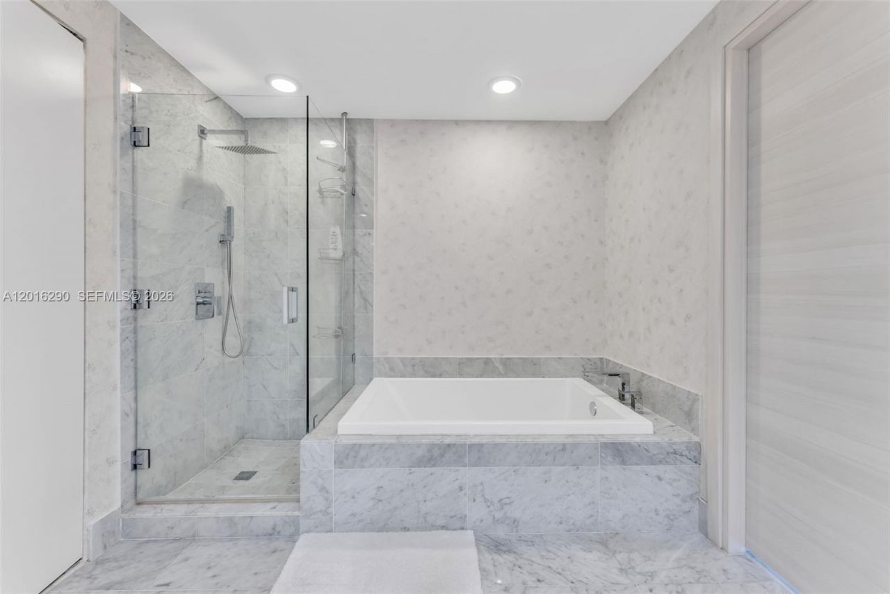 801 S Miami Ave , Unit 1805, Miami, FL 33130 Photo