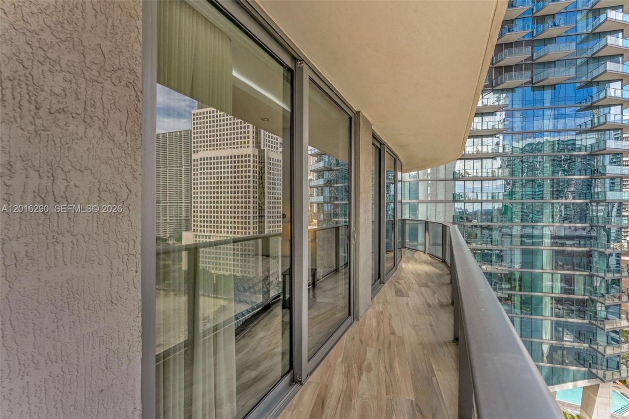 801 S Miami Ave , Unit 1805, Miami, FL 33130 Photo