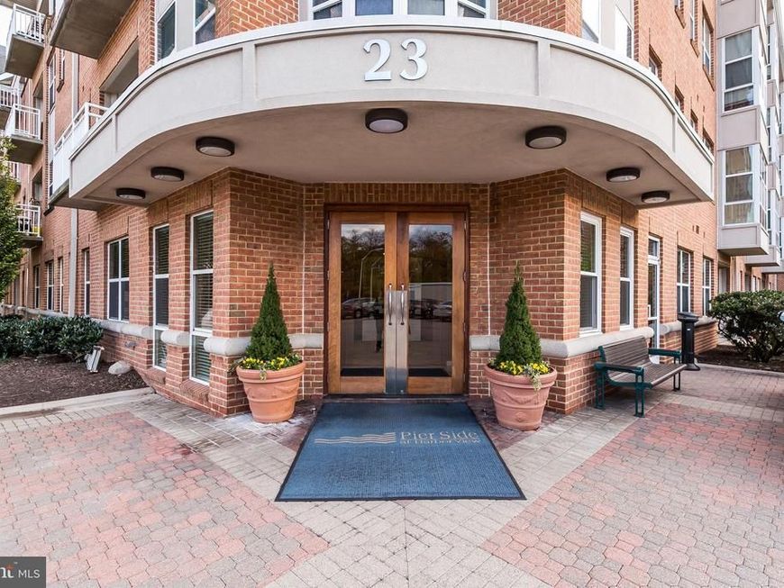 23 Pierside Drive, Unit 116, Baltimore, MD 21230 Main Photo