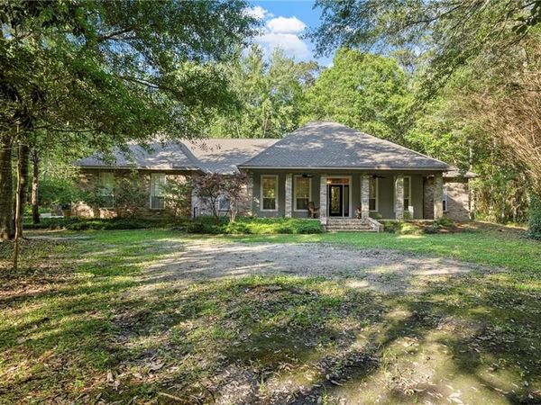 102 MAYERS Trace , Slidell, LA 70460