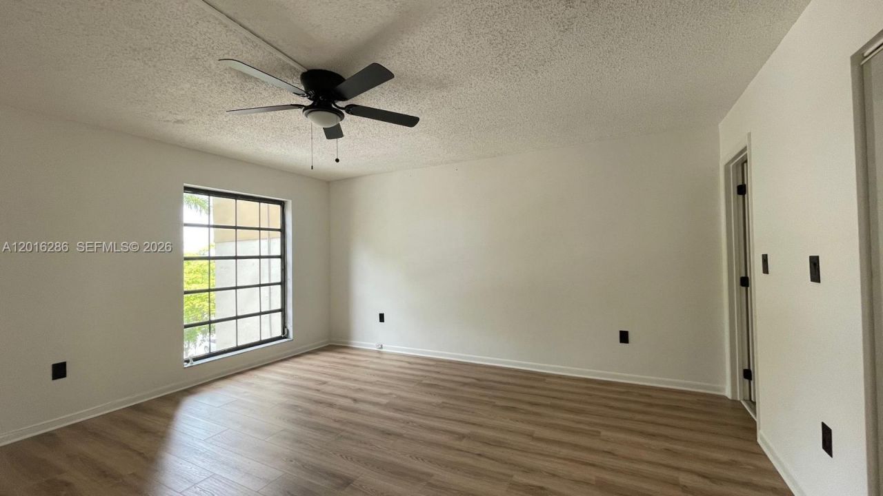 5550 NW 44th St , Unit 407B, Lauderhill, FL 33319 Photo