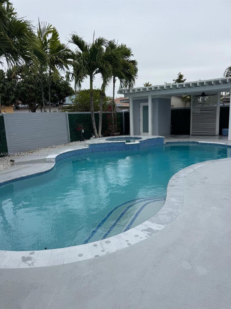 13831 SW 28th St , Miami, FL 33175 Photo