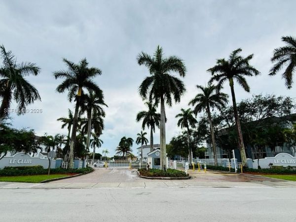 8520 SW 212th St , Unit 203, Cutler Bay, FL 33189