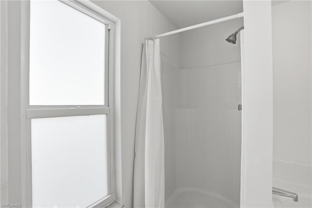 2004 NE 5th Ter, Cape Coral, FL 33909 Photo