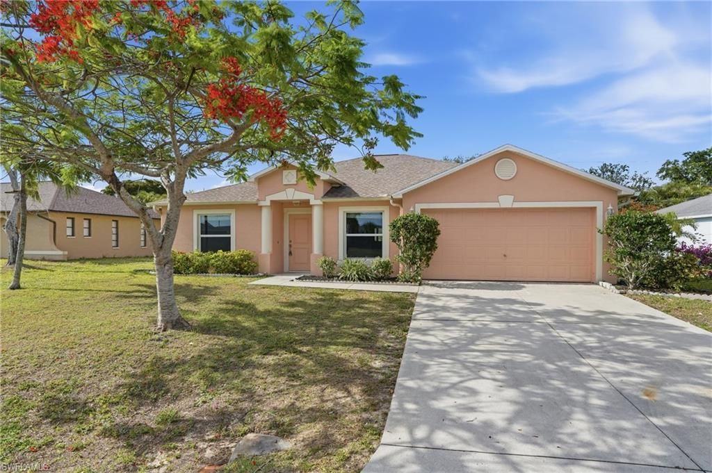 2004 NE 5th Ter, Cape Coral, FL 33909 Photo