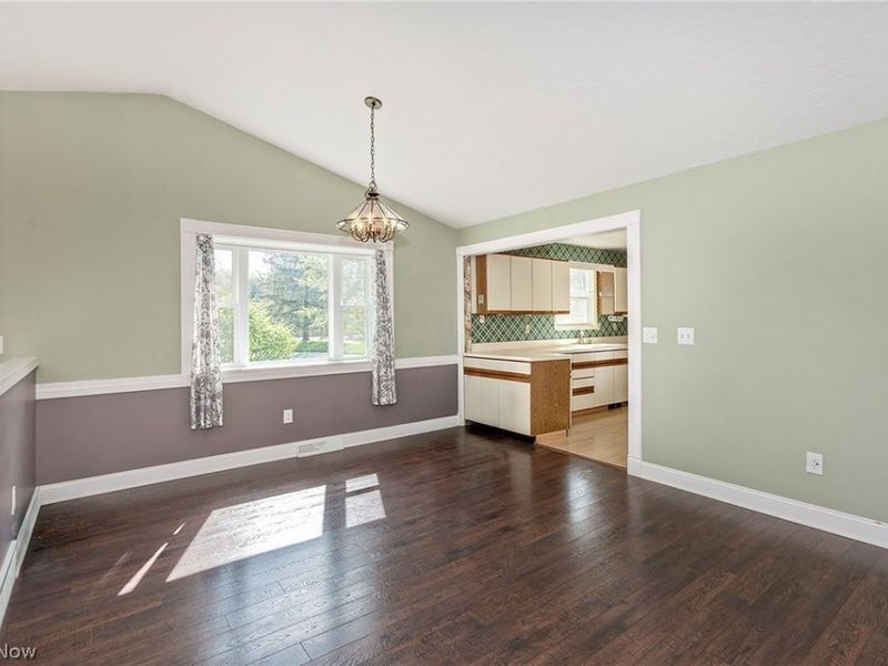 13310 Cedar Acres Drive, Chesterland, OH 44026 Photo 10