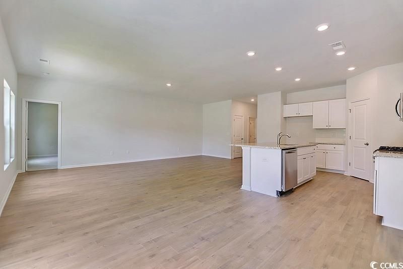 520 Cambridge Dr.  Photo 20
