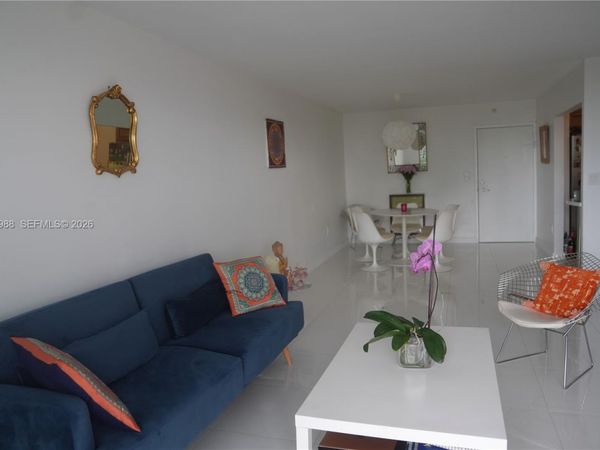 2851 NE 183rd St , Unit 1107E, Aventura, FL 33160