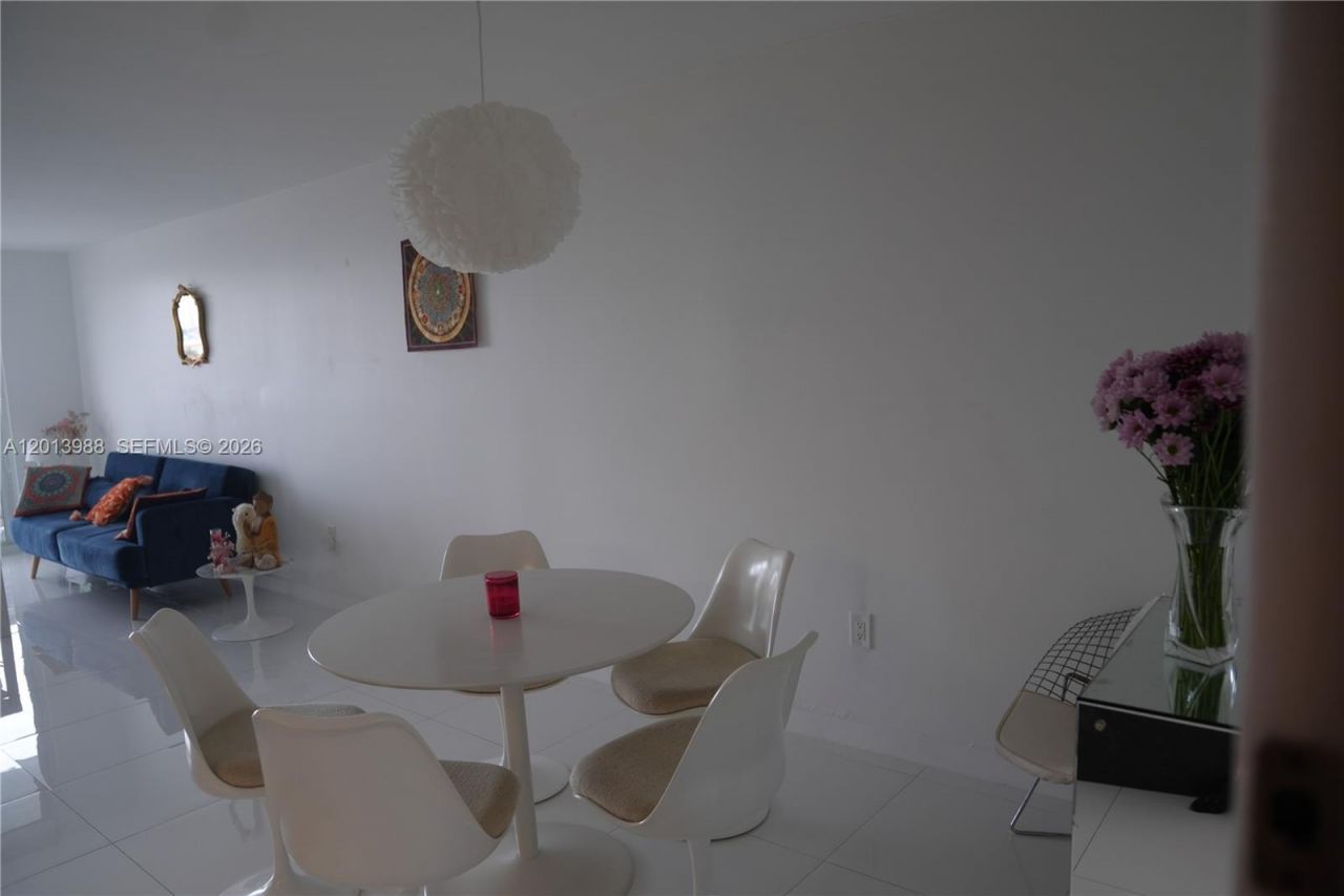 2851 NE 183rd St , Unit 1107E, Aventura, FL 33160 Photo