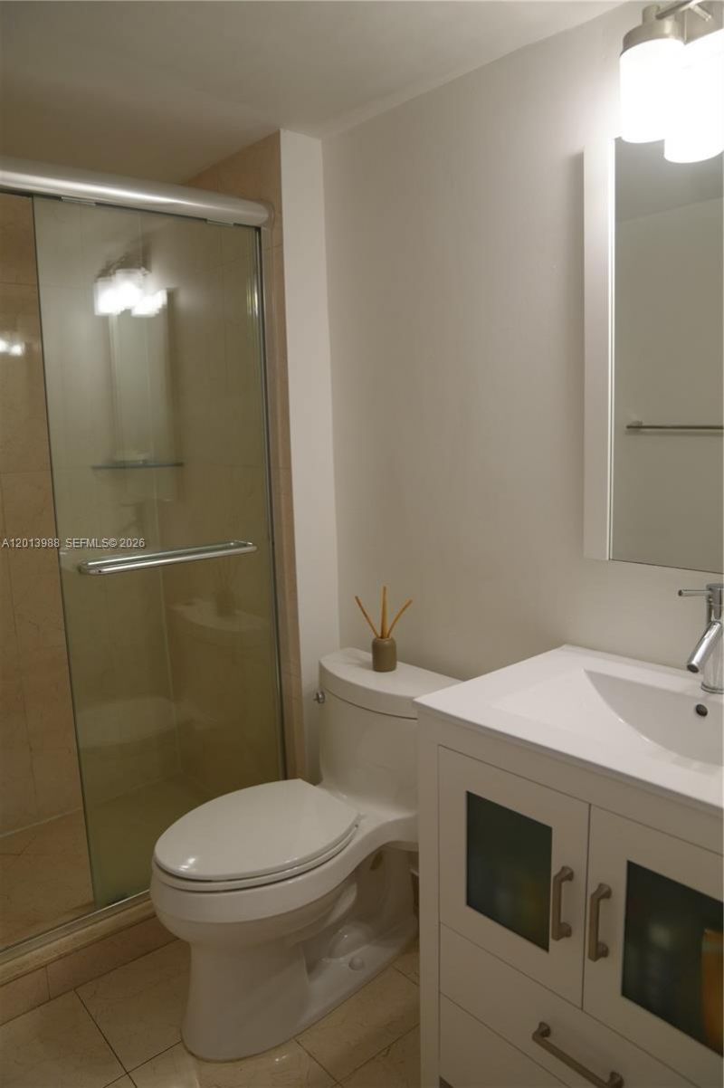 2851 NE 183rd St , Unit 1107E, Aventura, FL 33160 Photo