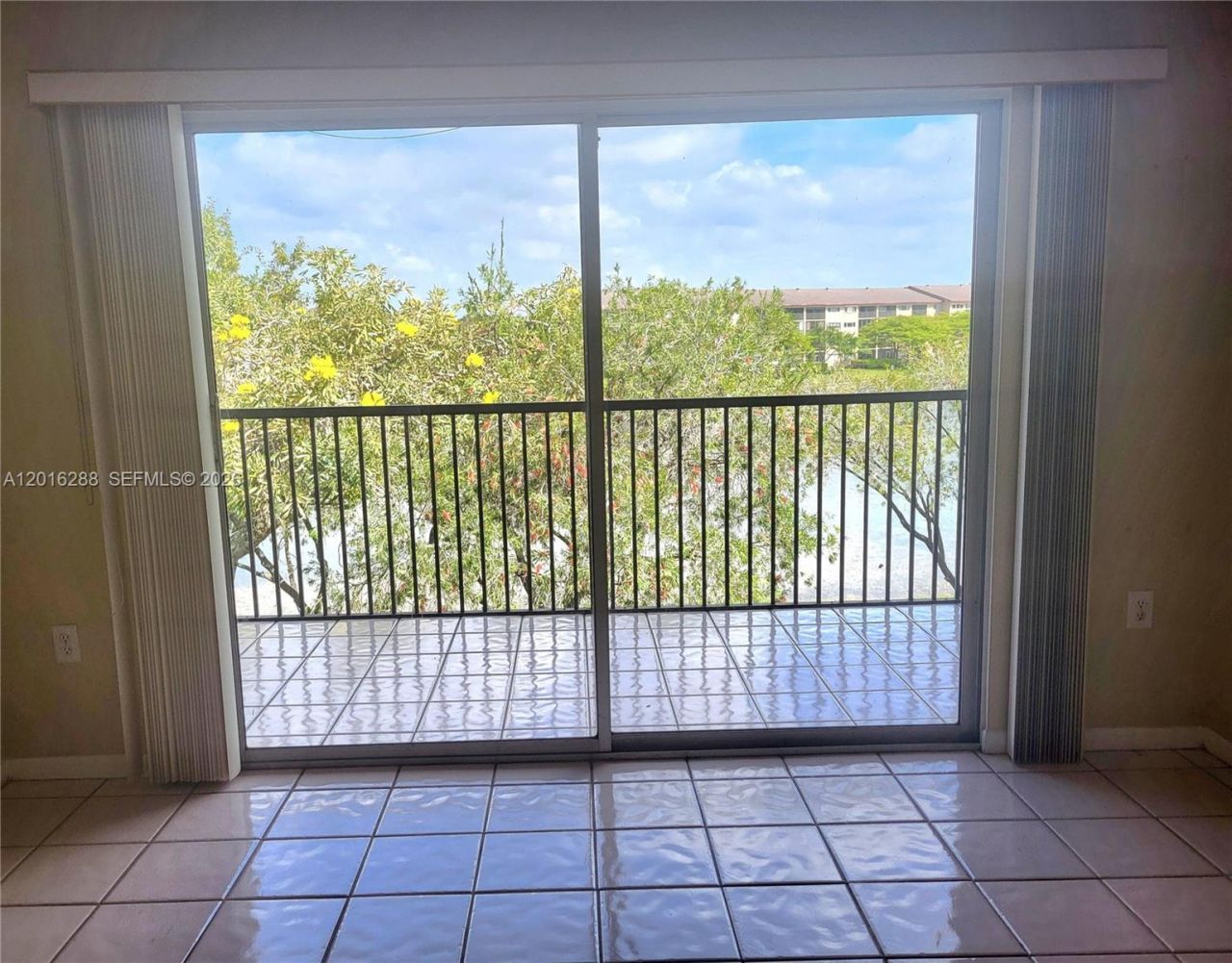 13705 SW 12th St, Unit 304B, Pembroke Pines, FL 33027 Photo