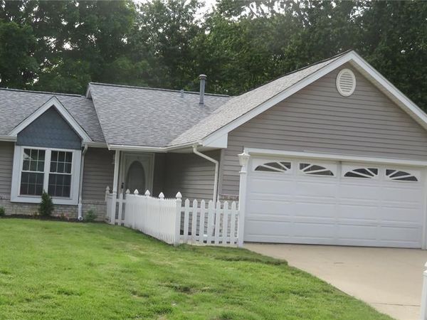 1107 Jacquelyn Court, Maryville, IL 62062