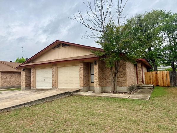 1309 Barbara DR, Unit B, San Marcos, TX 78666
