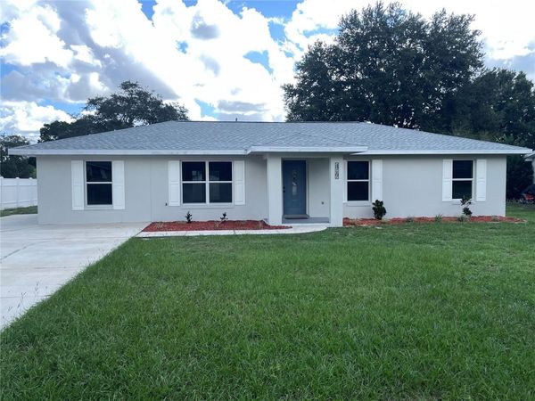 4717 EASTON STREET , LAKE WALES, FL 33859