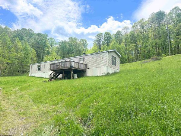 3003 Pell Road, Kingwood, WV 26537