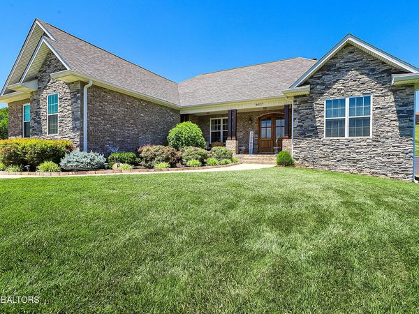 9607 Gunnies Drive, Kodak, TN 37764