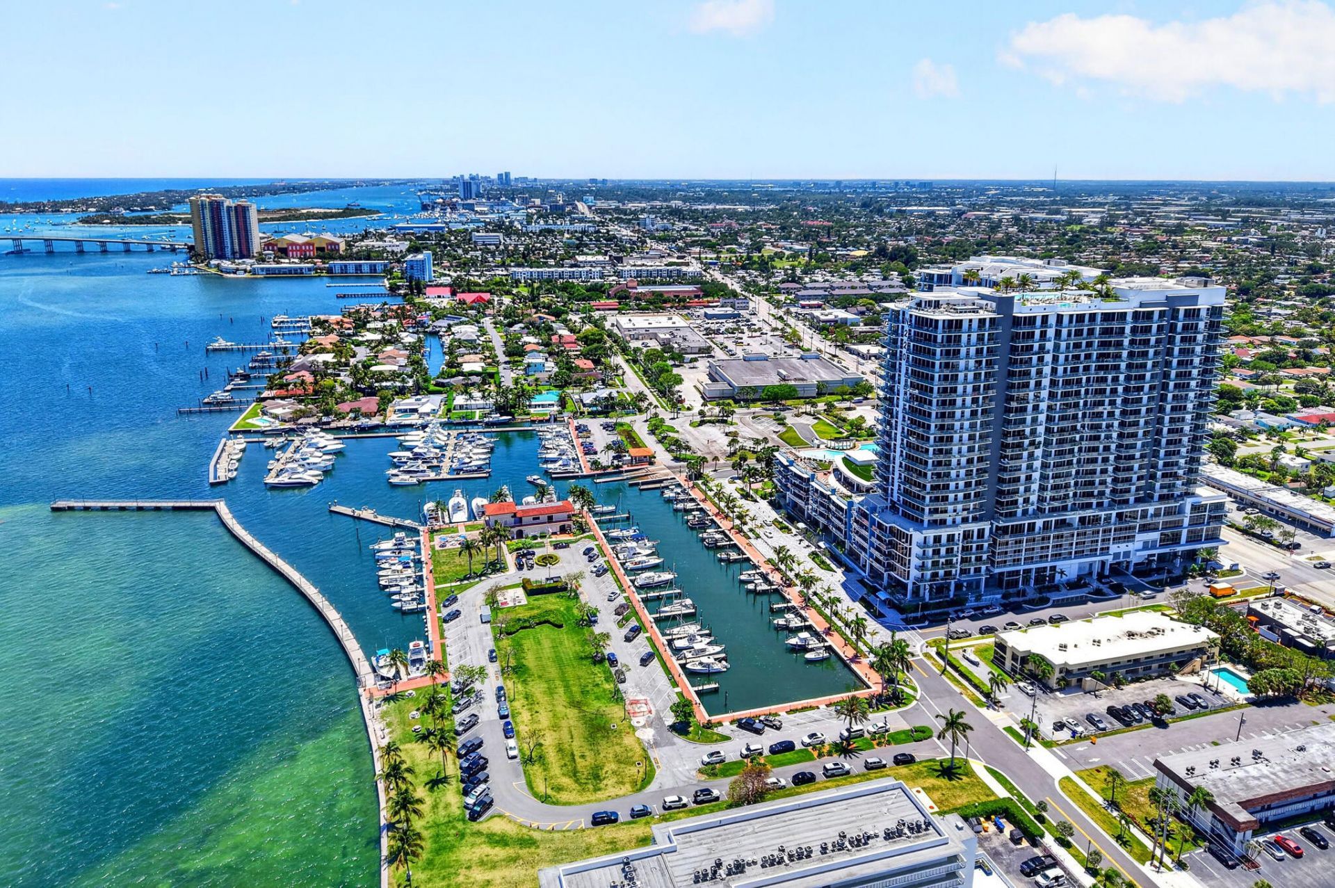 220 Lake Shore Drive, Unit 1708, Lake Park, FL 33403 Photo
