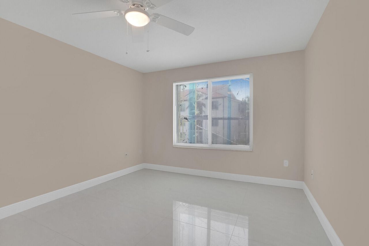611 Villa Circle, Boynton Beach, FL 33435 Photo