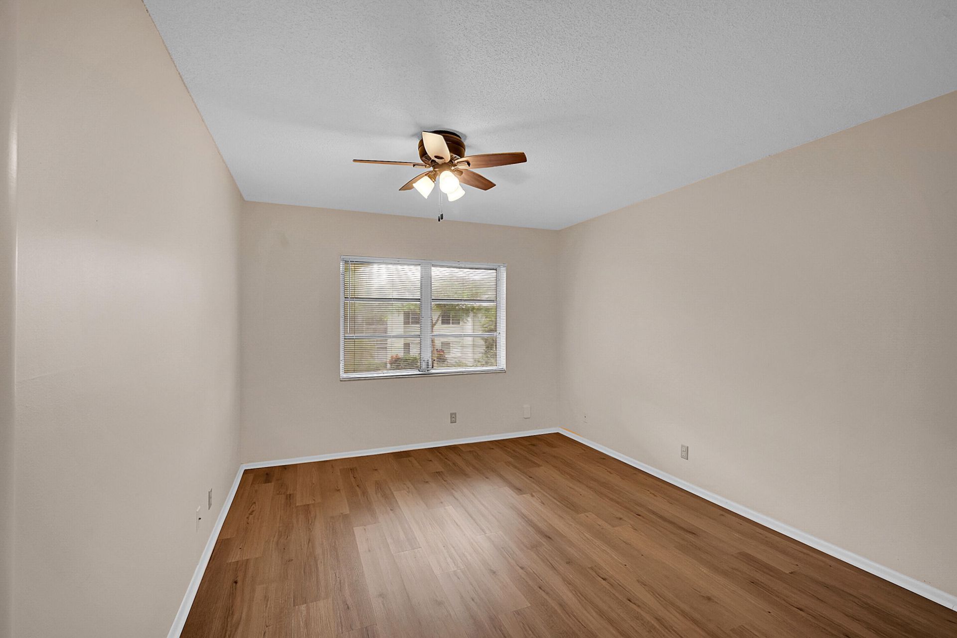 2340 SW 22nd Avenue, Unit 306, Delray Beach, FL 33445 Photo