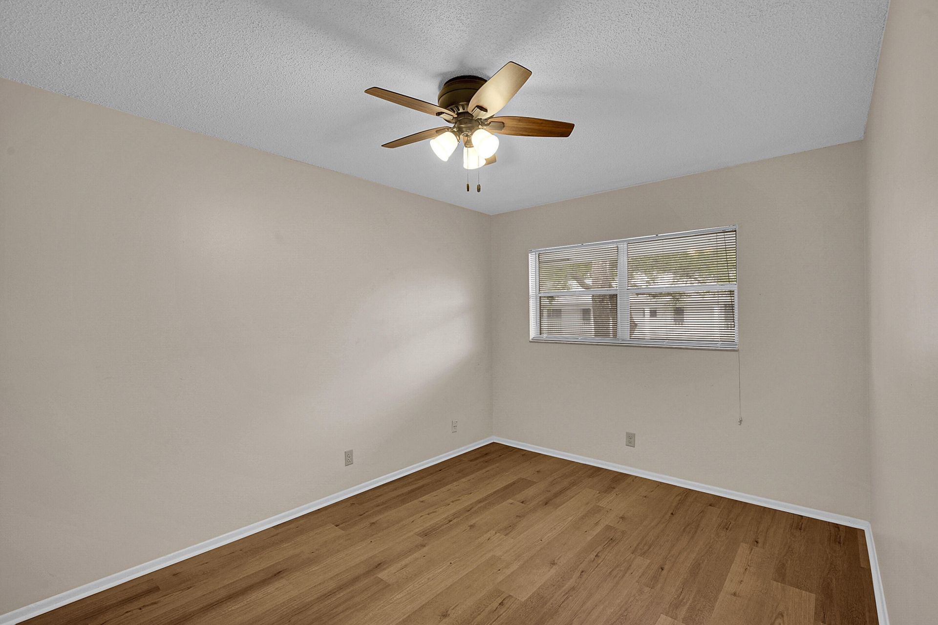 2340 SW 22nd Avenue, Unit 306, Delray Beach, FL 33445 Photo