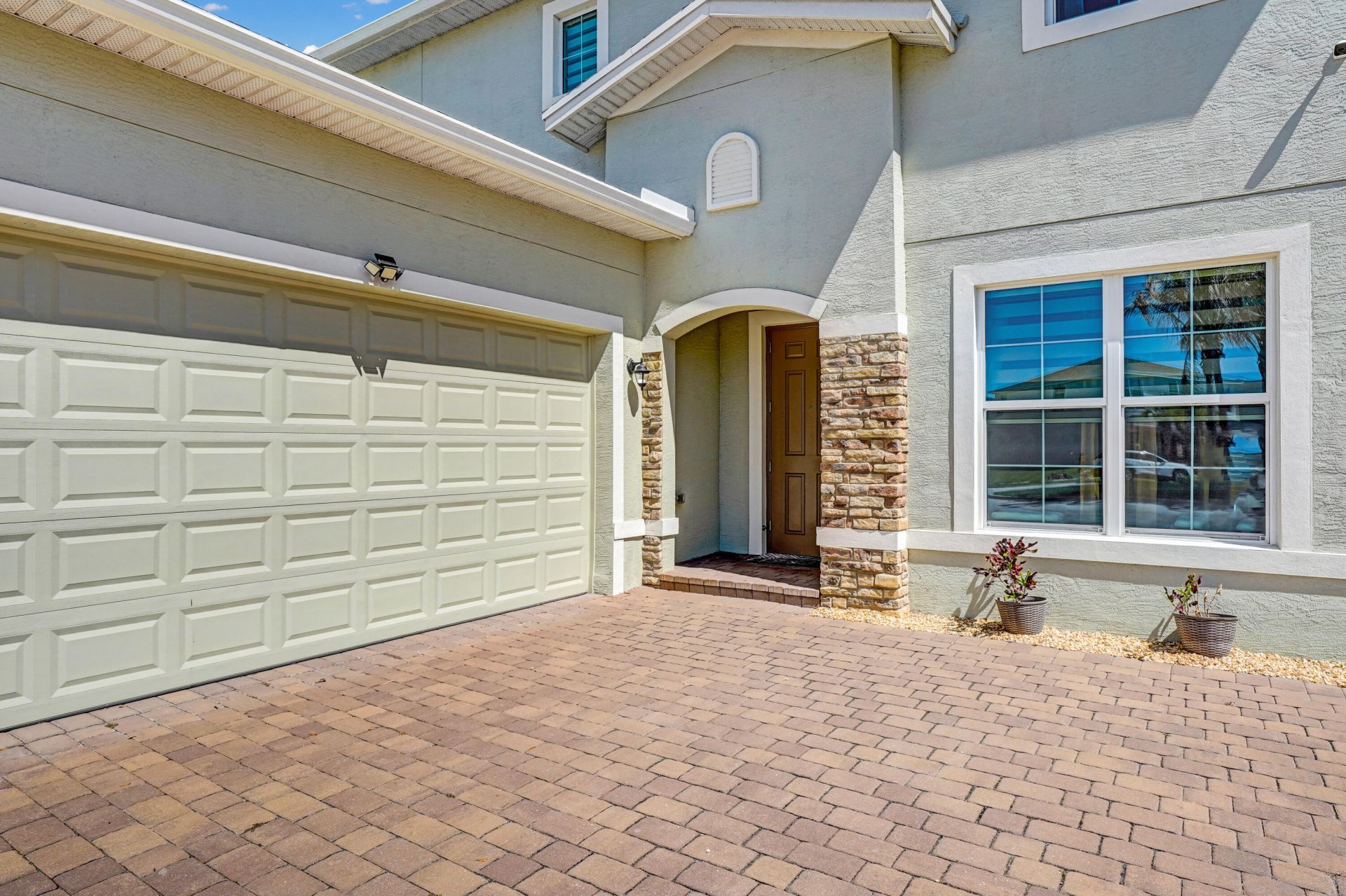 1212 NW Leonardo Circle, Port Saint Lucie, FL 34986 Photo