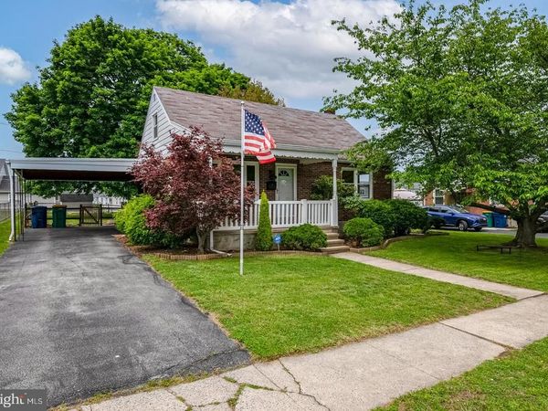 2811 GARFIELD AVENUE, READING, PA 19609