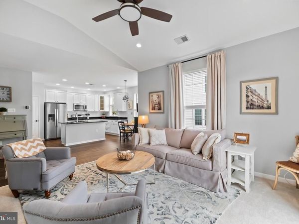 5090 DONOVAN DRIVE, Unit 102, ALEXANDRIA, VA 22304