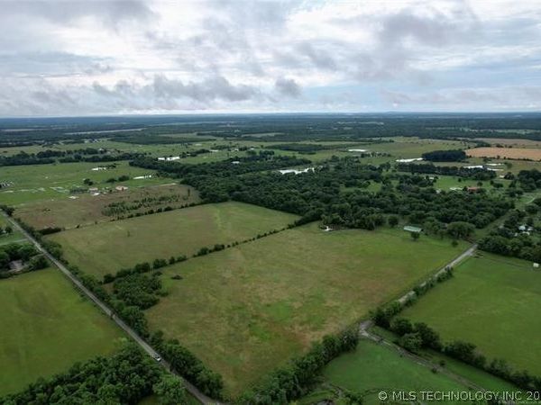 9278 N 50th Street W, Porter, OK 74454