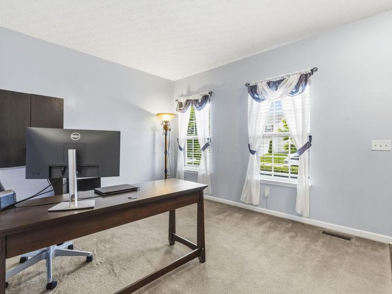 5585 Harvest Curve Lane, Canal Winchester, OH 43110 Photo 7