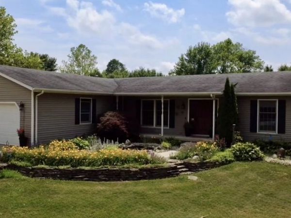 15645 E County Road 500 N, Hope, IN 47246