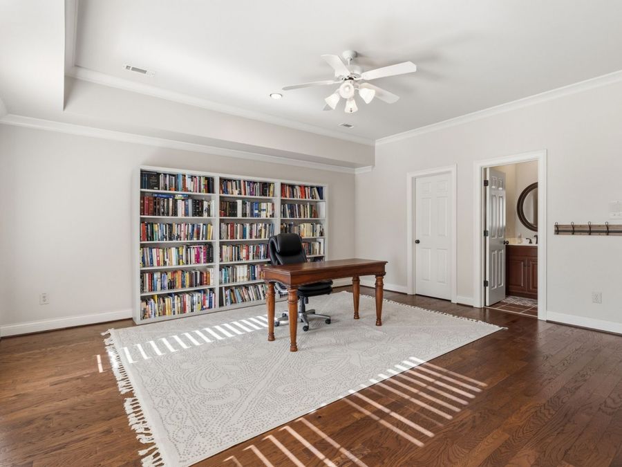 Property Image 38