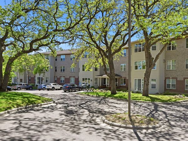 8500 Franlo Road, Unit 310, Eden Prairie, MN 55344