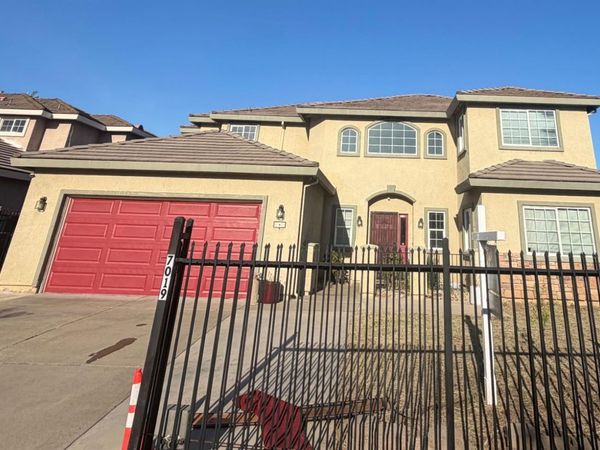 7019 New Sacto Way, Sacramento, CA 95824