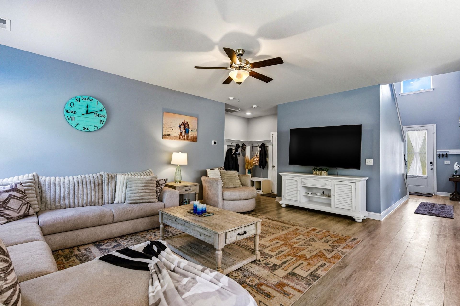 244 Walnut Grove Ct. Photo 6