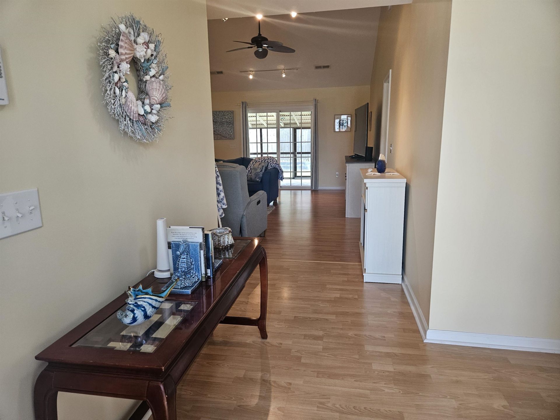 126 Balsa Dr. Photo 4