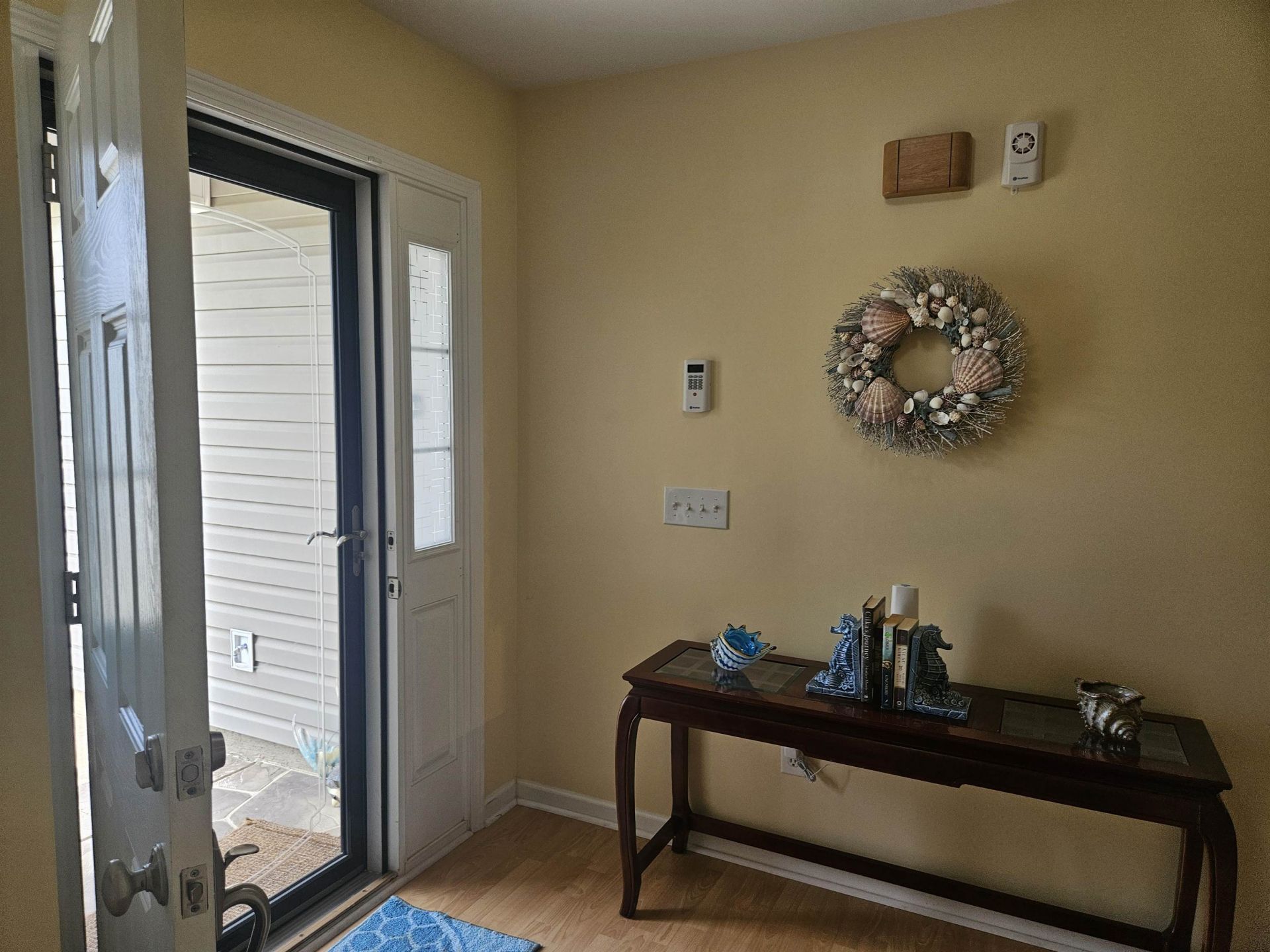 126 Balsa Dr. Photo 5