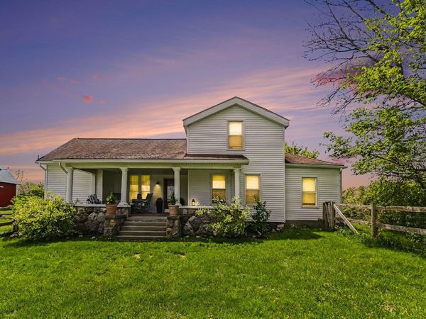 3331 Mauck Road, Hillsdale, MI 49242