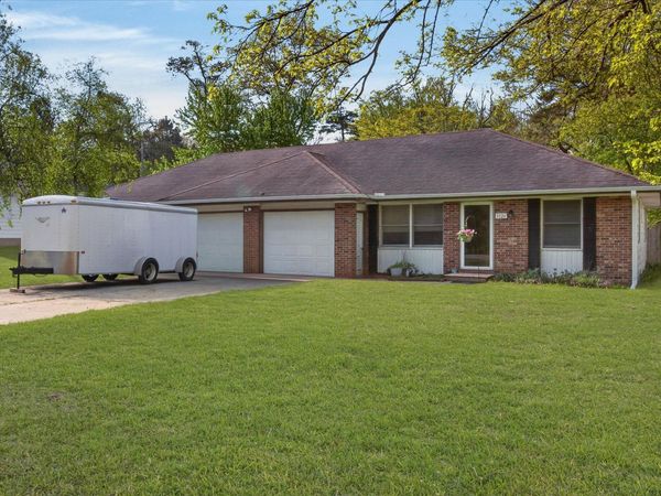 3124 Birchwood Street, Stevensville, MI 49127