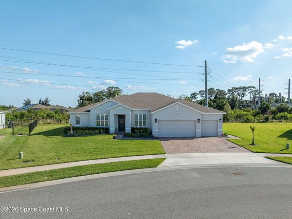 394 Loymer Circle , Merritt Island, FL 32953